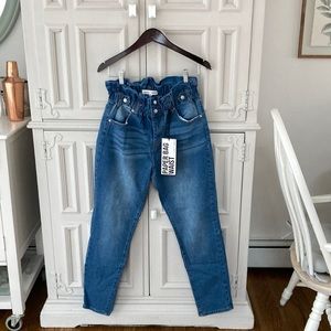 NWT - Paperbag Jeans